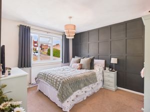 Master bedroom- click for photo gallery